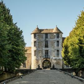 Château De Villiers-Le-Mahieu – hotel w mieście Villiers-le-Mahieu