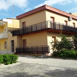 Elimo Affittacamere - Casa Vacanze di Scardino Leonardo, hotel a Poggioreale