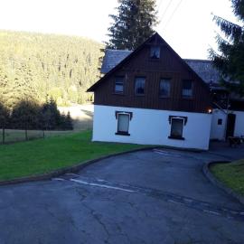 Landhaus am Fritzschberg, hotelli kohteessa Breitenbrunn