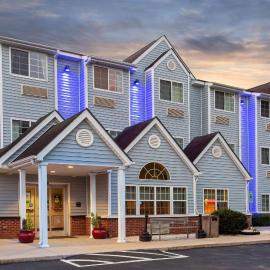 Microtel Inn & Suites by Wyndham Lillington/Campbell University, hotel v destinácii Lillington