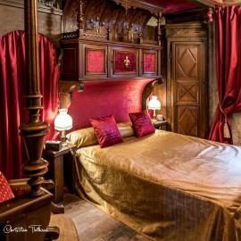 Servas में, होटल Suite Médiévale, l'Epée du Roi Artur avec escape game