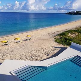 Turtle's Nest Beach Resort، فندق في Meads Bay
