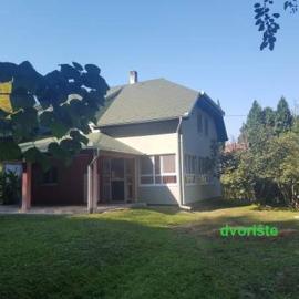 "Popov VRT" Banoštor - kuća-vikendica na Dunavu-Fruskoj Gori, hotel in Banoštor