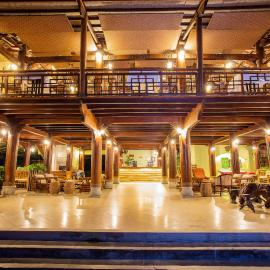 Cat Tien Jungle Lodge: Cát Tiên şehrinde bir otel