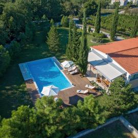 Villa Breg, hotell i Labin