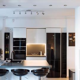 Luxury Flat 8 near Metro, hotel u Bukureštu
