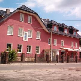 Gościniec ELLA INN Lipniki, khách sạn ở Lipniki