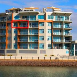 Viesnīca Wallaroo Marina Luxury Apartment pilsētā Volarū