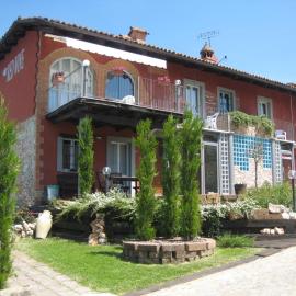 Red Wine Camere, hotel u gradu 'La Morra'