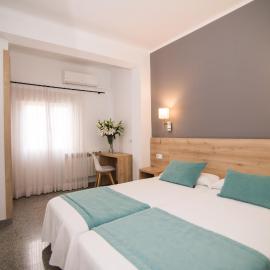 Hotel Abelay, отель в Пальма-де-Майорка
