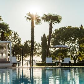 Splendido Bay Luxury Spa Resort, хотел в Паденге сул Гарда