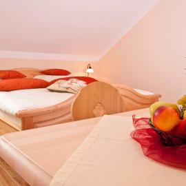 Pension Weindl, hotel a Notzing