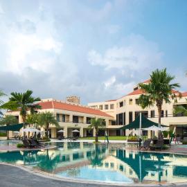 Eastin Thana City Golf Resort Bangkok Free Scheduled Shuttle from Hotel to Suvarnabhumi Airport, hotel en Samutprakarn