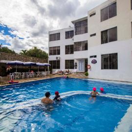 Blue Star Hotel, hotell sihtkohas Melgar
