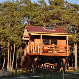 Cabane des Guernazelles, hotell sihtkohas Valderoure