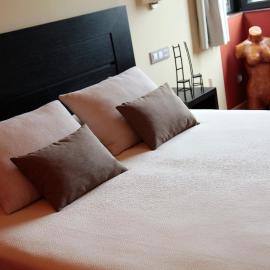 Viesnīca Hotel Araz pilsētā Las Rozas de Valdearroyo