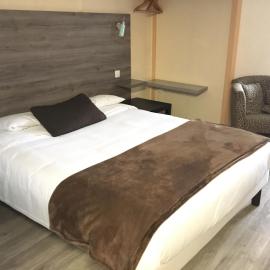 Aix Hotel, hotel em Aix-en-Provence