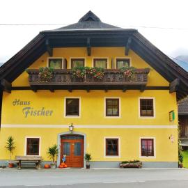 Haus Fischer Nassfeldblick, hotell sihtkohas Kirchbach