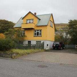 Cosy Guesthouse anno 1936, Hotel in Sandavágur