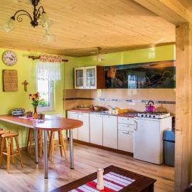 Domki i Apartamenty Rogate Anioły, khách sạn ở Wetlina