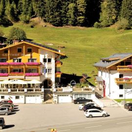 Gasthof Burkert, hôtel à Oetz