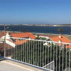 SEA RIA - A casa dos Maria, hotel in Costa Nova