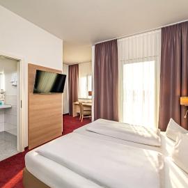 Hotel am Stadtrand, hotel u gradu 'Ostfildern'