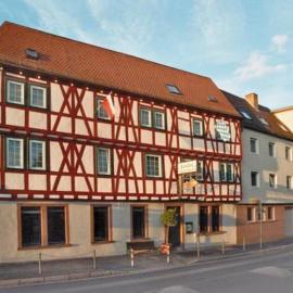 Hotel Goldener Karpfen, hotel v destinácii Aschaffenburg