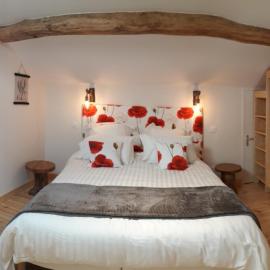 La chenevière, Hotel in Saint-Rémy-de-Chargnat
