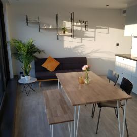 Homey Kortrijk K6, hotel a Courtrai