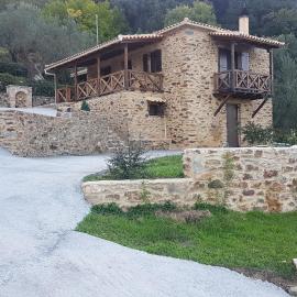 Luxury House In The Hills