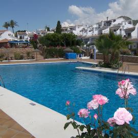 Nerja Villas-Capistrano, хотел в Нерха
