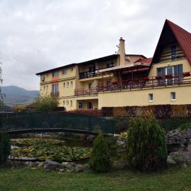 Penzión Koruna, hotel in Nitrianske Rudno
