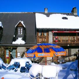 Auberge des Pyrénées, hotel u gradu 'Sainte-Marie-de-Campan'