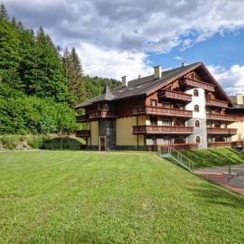 Apartmán ENZO č 103 Tále Chopok Juh, хотел в Тале