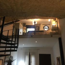 Casa Cueva Un Rincón en la Roca