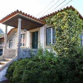 Casa De Carcavelos, hotel in Cabeceiras de Basto