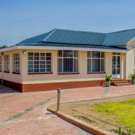 Lynm Residence Villas