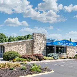 Rodeway Inn Sharonville - Cincinnati North، فندق في شارونفيل