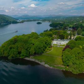 Storrs Hall Hotel on the shore of Lake Windermere, hotel sa Bowness-on-Windermere