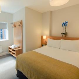 PREMIER SUITES Reading, хотел в Рединг