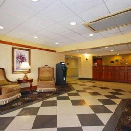 Quality Inn & Suites Bensalem, hotel u gradu Bensalem