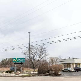Quality Inn & Suites Fairview - Erie