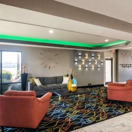 Days Inn by Wyndham Fort Worth North / Fossil Creek