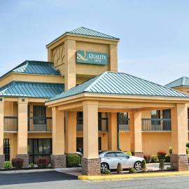Quality Inn Thornburg, hotel en Thornburg