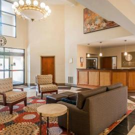Comfort Inn & Suites South Burlington near University, ξενοδοχείο στο Μπέρλινγκτον