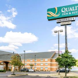 Quality Inn & Suites University-Airport, hotel sa Louisville