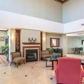 Comfort Inn & Suites Madisonville, hotel a Madisonville