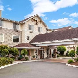 Quality Inn & Suites Federal Way - Seattle, hotel di Federal Way