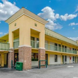 Quality Inn Savannah Historic District – hotel w mieście Savannah